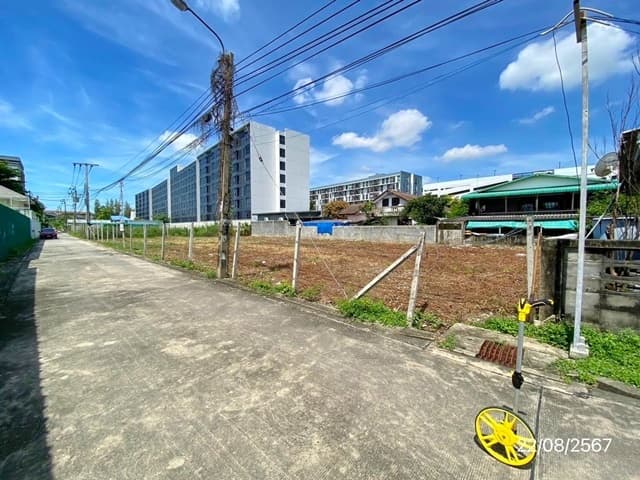 รร.นานาชาติบางกอกพัฒนา 1.4 กม. ย่านบางนา ซ.ลาซาล 53-61 ขาย-เช่าที่ดินแปลงสวย รูปสี่เหลี่ยมผืนผ้า 2 งาน 42 ตร.วา.