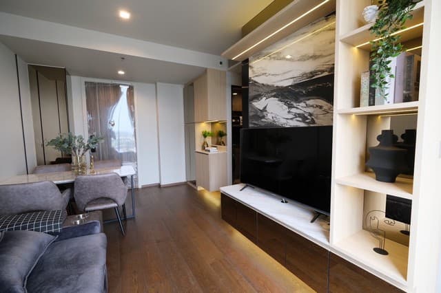ให้เช่าคอนโด Ideo Q Sukhumvit 36 ชั้น 23 ขนาด 45 ตร.ม ใกล้ BTS ทองหล่อ เฟอร์นิเจอร์ และ เครื่องใช้ไฟฟ้า ครบพร้อมอยู่