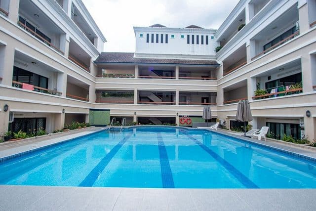 ขายเพียง 2.15 ล้าน – #บ้านกาญจน์กนก3 #เจ็ดยอด #วิวสระว่ายน้ำ คอนโดสงบ เงียบ น่าอยู่ #มีโควต้าต่างชาติ #เฟอร์นิเจอร์ครบ พร้อมเข้าอยู่ทันที