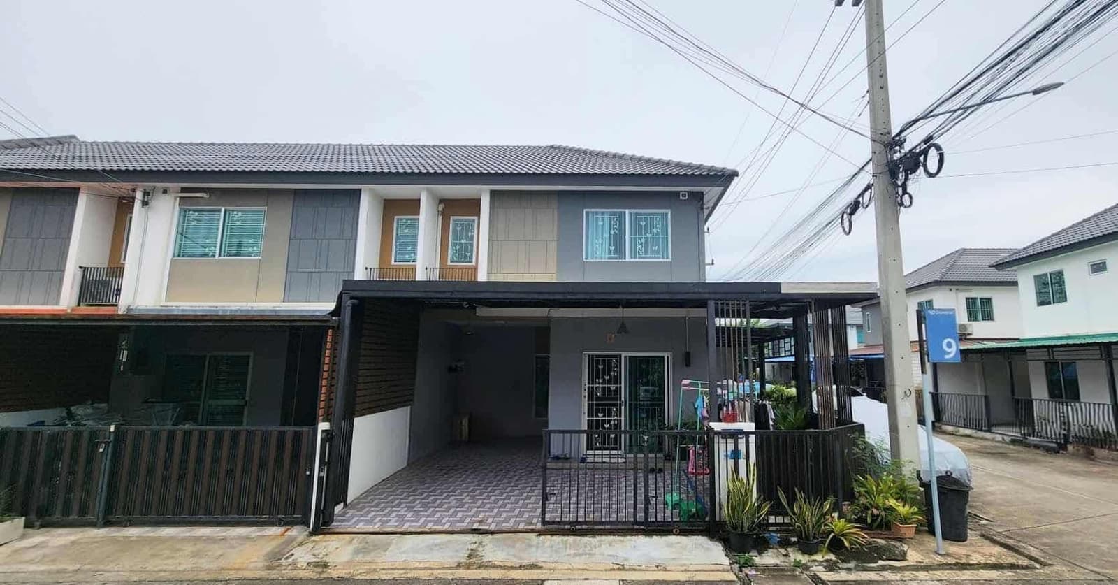 ขายทาวน์โฮม 2 ชั้น หมู่บ้านพฤกษา 117 เพชรเกษม 91 พุทธสาคร อ.กระทุ่มแบน จ.สมุทรสาคร