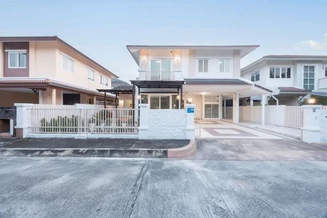บ้านสวยสุดคุ้ม ขายเพียง 3.99 ล้าน #วรารมย์แก้วนวรัฐ #ดอยสะเก็ด #รีโนเวทใหม่ สไตล์ #Contemporary #เฟอร์นิเจอร์ครบ พร้อมเข้าอยู่ได้เลย