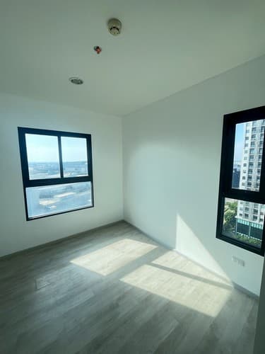 sb132 ขาย คอนโด พลัม เซ็นทรัลสเตชั่น plum condo central station ติดเซ็นทรัลเวสเกต เฟส2
