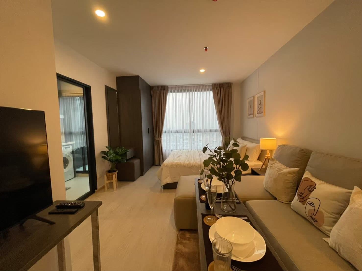 Elio DelNest private safe clean 21st floor BTS Udomsuk