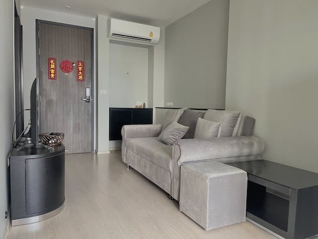 Rhythm Sukhumvit 44 Beautiful view peaceful clean 16th floor BTS Phra Khanong