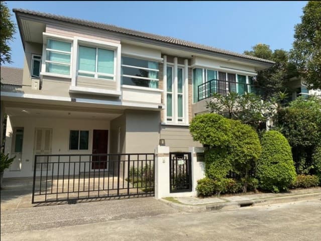 ขายบ้านเดี่ยว บางกอกบูเลอวาร์ท รามอินทรา 3 เนื้อที่ 67 ตรว.4 ห้องนอน 1ห้องแม่บ้าน ทิศใต้