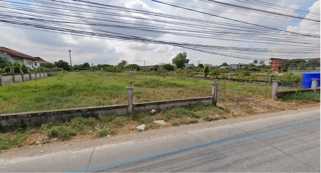 ขายที่ดิน 2 ไร่ แปลงสวย ถมแล้ว สีเหลี่ยมผืนผ้า ติดถนนสุเหร่าคลองหนึ่ง ซอย 13 บางชัน คลองสามวา กทม.