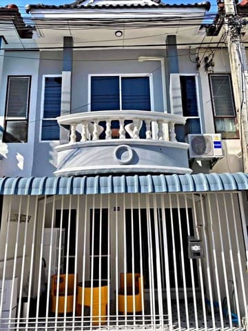 ให้เช่าทาวน์โฮม 2 ชั้น ตกแต่งสวย เฟอร์ครบ โซนหายยา