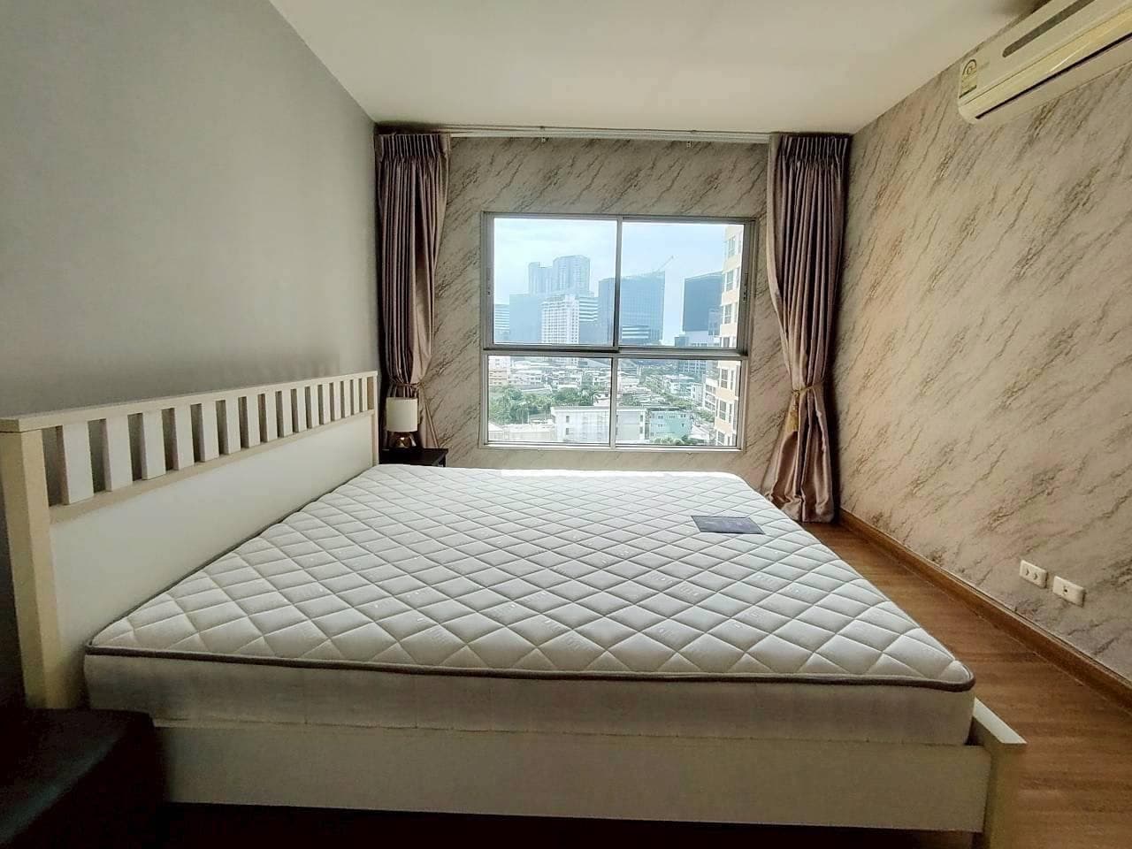 S and S Sukhumvit 101 safe convenient peaceful 11th floor Punnawithi BTS