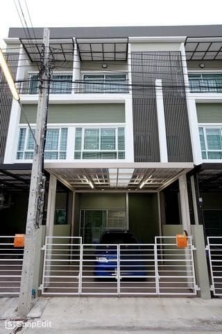 รหัสC6914 ให้เช่าทาวน์เฮาส์ 3 ชั้น หมู่บ้านนลิน อเวนิว 2 ซอยรามคำแหง 144 ใกล้สถานีรถไฟฟ้าสายสีส้ม