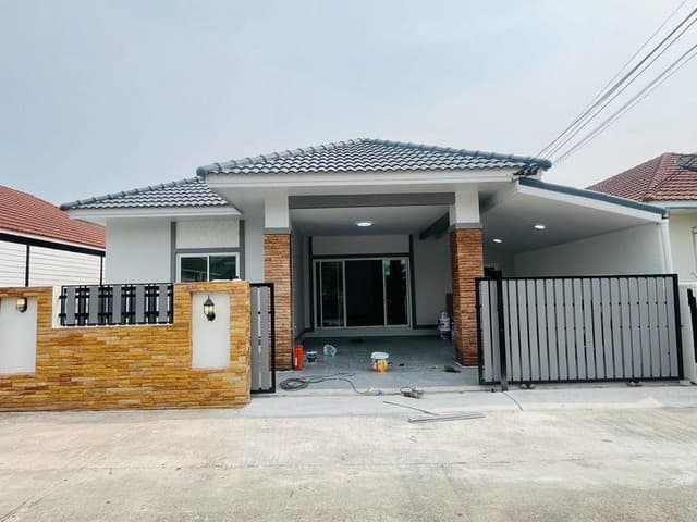 ขายบ้านเดี่ยวศรีราชา หมู่บ้านเลกาซี่ วิลเลจ ซอยหมอย้อย (รีโนเวทใหม่) FP-H01386