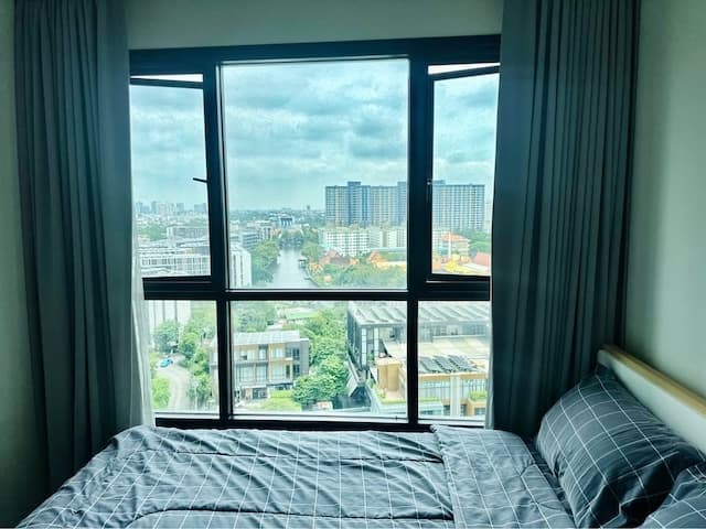 The Base Park West private convenient comfortable 15th floor BTS On Nut