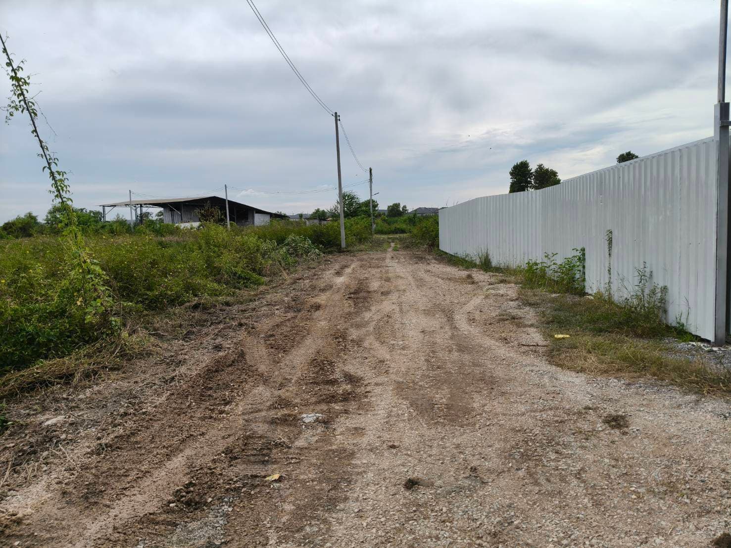 ขายที่ดินเปล่า 2.5 ไร่ ทำเลดี อำเภอลำลูกกา จังหวัดปทุมธานี
