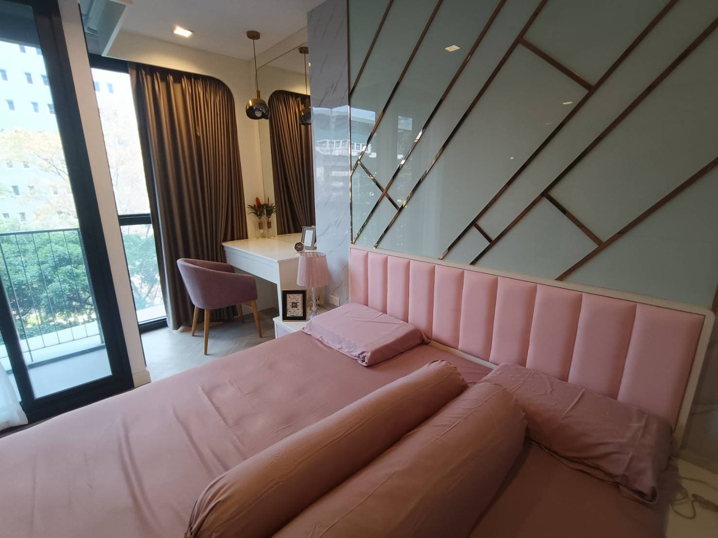 ขาย (For Sale) คอนโด : เดอะ ไลน์ พหลโยธิน อาคาร B 1 ห้องนอน 1 ห้องน้ำ 41 ตรม.