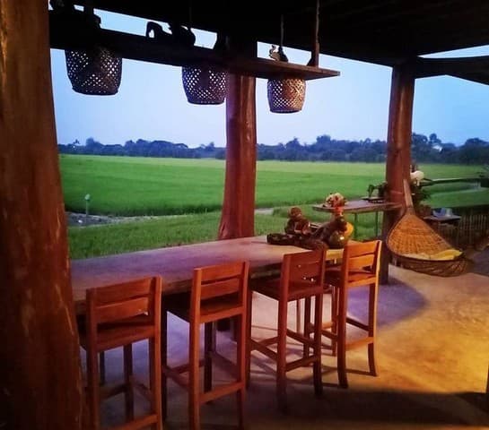 โปรปังทรัพย์ดีปลายปี68 ให้เช่าบ้านไม้ถ่ายหนังถ่ายละคร MV โฆษณา หนังสั้น คอนเท้นท์ บ้านสวยวิวทุ่งนา ไทรน้อย 0968821857