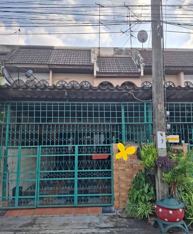 ให้เช่า ทาวน์เฮ้าส์ 2ชั้น 22ตรว. ถนน ประดิษฐมนูธรรม ใกล้ทาวน์อินทาวน์