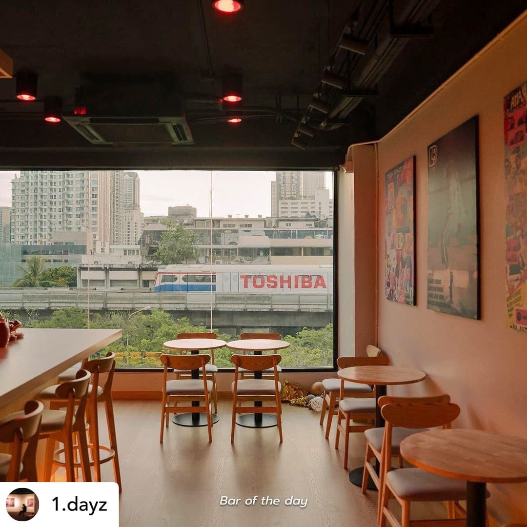 เซ้งร้านบาร์ ซอยสีลม 7 ติด BTS ช่องนนทรี วิวดีมาก ร้านอยู่ชั้น 5 (มีลิฟต์)