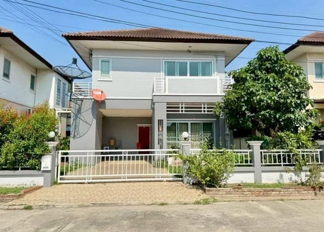 ให้เช่าบ้านเดี่ยว ธารดารา ศรีราชา เนื้อที่เยอะ เฟอร์ครบ เครื่องใช้ไฟฟ้าครบ TP-H1820