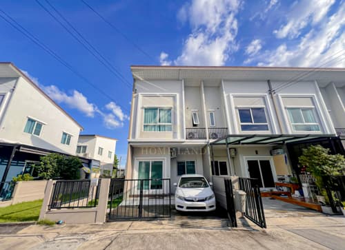 ทาวน์โฮม 2 ชั้น หมู่บ้าน คาซ่า วอเตอร์ไซด์ ราชพฤกษ์ - พระราม 5 (หลังมุม)