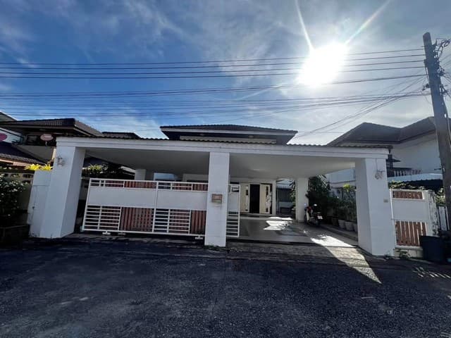 ขายบ้านใกล้ ม.เกษตรศาสตร์ย่าน เกษตร–นวมินทร์ , เสนานิคม , รามอินทรา , พหลโยธิน ซอยลาดปลาเค้า 10
