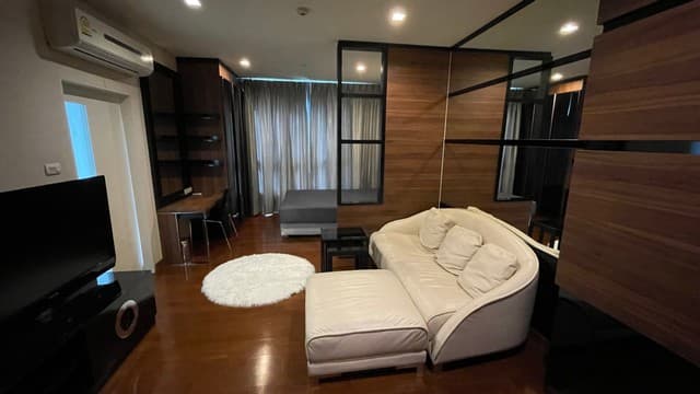ให้เช่า Ivy Thonglor 23 คอนโดทำเลทอง ใกล้ BTS ทองหล่อ เฟอร์นิเจอร์ครบ