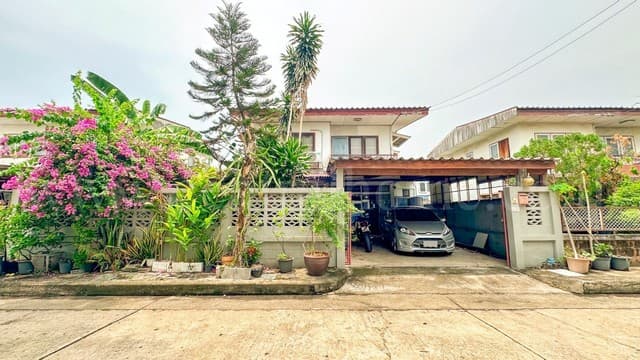 ลดราคา บ้านเดี่ยว 2 ชั้น เสนานิเวศน์ 1 ซอยประเสริฐมนูกิจ 18 ทำเลดี ราคาถูก