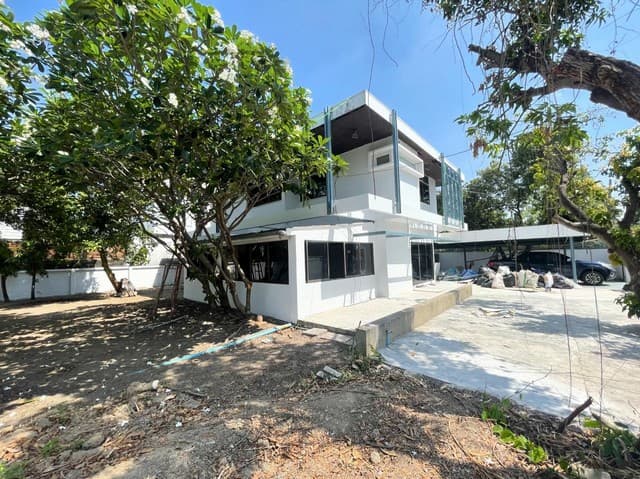 MT11ให้เช่าบ้านเดี่ยว 2 ชั้นหลังใหญ่ บ้านรีโนเวทใหม่ ย่านรัชดาภิเษกซอย 19 เหมาะพักอาศัย ใกล้ MRTรัชดา