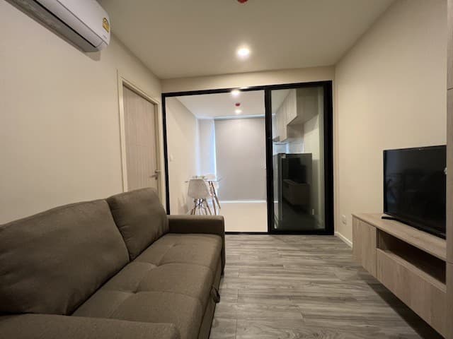 Ikon Sukhumvit 77 peaceful comfortable safe 8th floor BTS On Nut