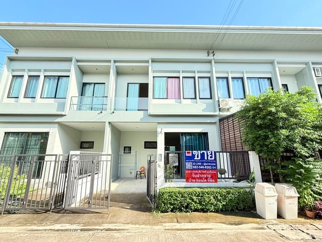 ขายทาวน์โฮม แกรนดิตี้ พุทธมณฑลสาย 7 4นอน 2จอด ติดถนนพุทธมณฑลสาย 7 ใกล้โลตัส สามพราน เซ็นทรัล ศาลายา