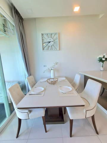 DELMARE คอนโด ห้อง 3002/3003 ชั้น 30 หันทิศเหนือ รับวิวสวย มองเห็นวิวหาดจอมเทียน เกาะล้าน