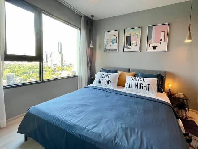Life One Wireless peaceful beautiful view comfortable 20th floor BTS Ploenchit