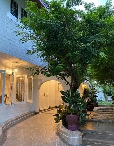 รหัสทรัพย์ R3397 ปล่อยเช่า บ้านเดี่ยว 2ชั้น ย่านสุขุมวิท 50 ตกแต่งสวยพร้อมอยู่ ใกล้ทางด่วน