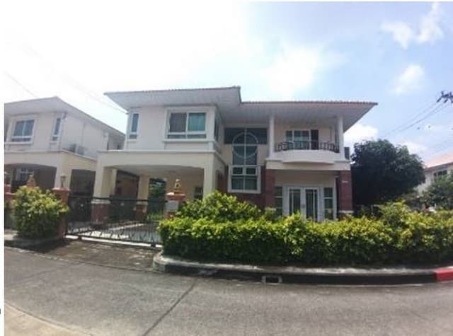 ขายบ้านเดี่ยวมือสองมีนบุรี หมู่บ้านศุภาลัย พาร์ควิลล์ ร่มเกล้า-สุวรรณภูมิ กรุงเทพมหานคร