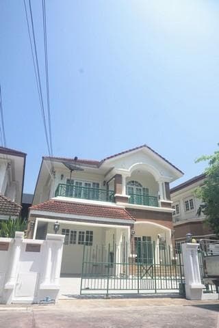 ให้เช่าบ้านเดี่ยว 2 ชั้น 55 ตร.ว. ถนนศรีนครินทร์ซอย 51 ใกล้ซีคอนสแควร์