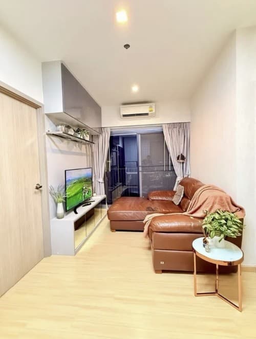 Whizdom Connect Convenient Peaceful Spacious 12th Floor BTS Punnawithi