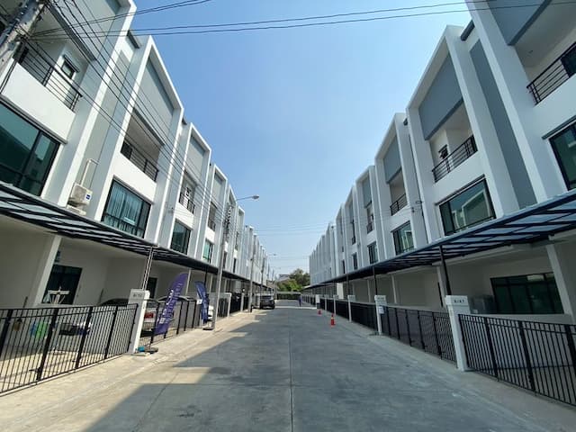 BH3826 ให้เช่าทาวน์โฮม Cordiz อุดมสุข สไตล์โมเดิร์น พื้นที่ใหญ่ ใกล้ BTS อุดมสุข