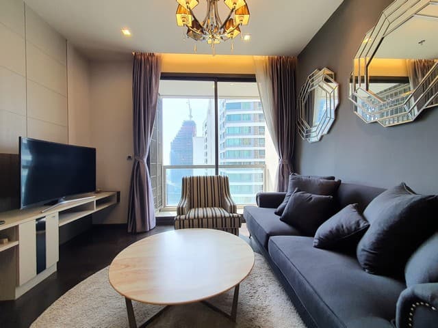 THE XXXIX Condo: 2-Bedroom Comfort in Phrom Phong, near BTS Phrom Phong