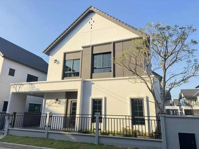 P1789 ขายบ้านเดี่ยว 2 ชั้น Centro Bangna เซนโทร บางนา ติดเมกะ บางนา ใกล้ Mega Bangna IKEA