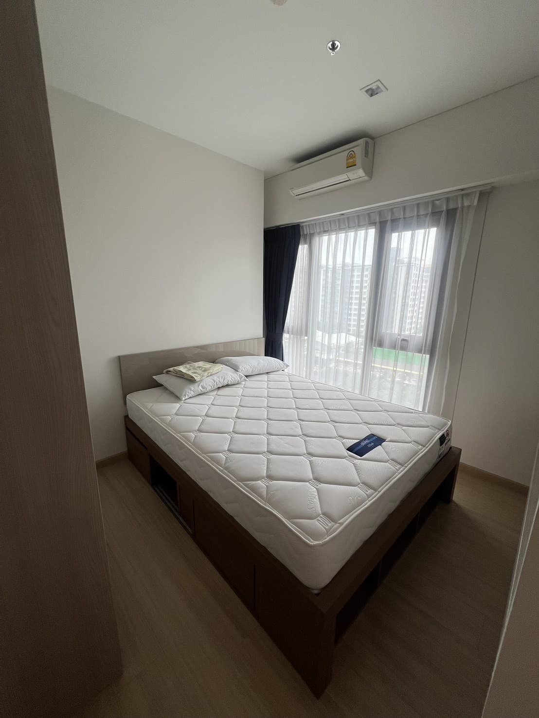 Whizdom Connect Spacious Private Clean 8th Floor BTS Punnawithi