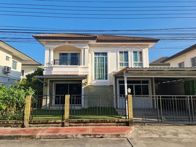 ให้เช่า บ้านเดี่ยว ภัสสร 28 กิ่งแก้ว-หนามแดง Built in และ โซฟา ผ่าม่าน เตียง พร้อมอยู่