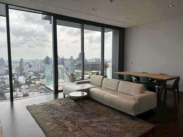 Condo MARQUE Sukhumvit Located on Sukhumvit Road Next to Soi Sukhumvit 39 near BTS Phrom Phong