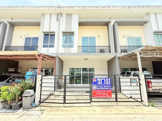 ขายทาวน์โฮม พลีโน่ ปิ่นเกล้า-วงแหวน วัดส้มเกลี้ยง 20.6 ตรว. หน้าบ้านกว้าง 5.2 เมตร 2จอด พร้อมอยู่