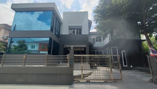 ตึกสำนักงานชัยพฤกษ์รามอินทรา โฮมออฟฟิศรามอินทรา สำนักงานรามอินทรา แปลงมุม