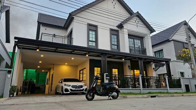 LV53371 ขาย บ้านเดี่ยว 2 ชั้น สไตล์ Modern Luxury CENTRO บางนา กม.7 ทำเลศักยภาพ บางนา เดินทางสะดวก ใกล้ MEGA บางนา