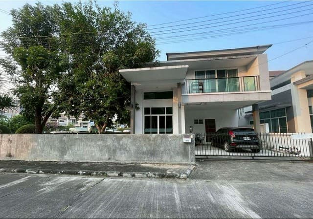 บ้านสวยพร้อมอยู่ ทำเลทอง โครงการ เดอะกรีนนารี่ ลอฟท์ ท่าศาลา