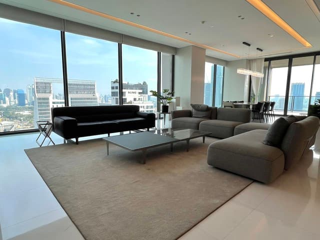 4 Bedroom Luxury Residence at Sindhorn Kempinski for Rent and Sale