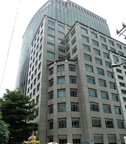 RENT OFfice อาคารต้นสนทาวเวอร์ 1BR 90000 BAHT ใกล้กับ - ราคาพิเศษ
