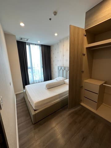 Whizdom Essence Spacious Safe Clean 18th Floor BTS Punnawithi