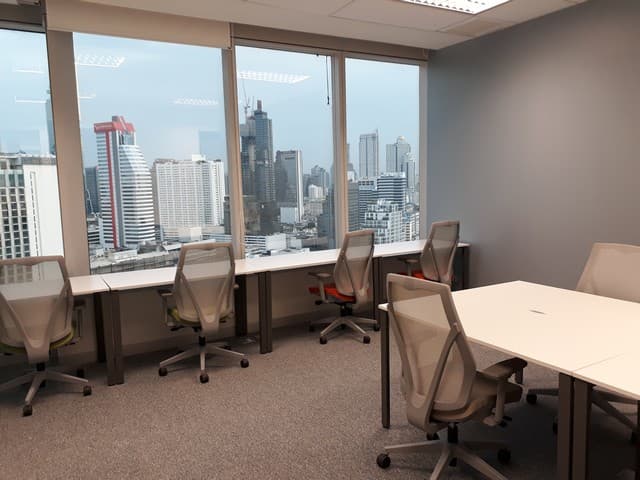 ให้เช่า RENT OFfice อาคารจามจุรีสแควร์ ขนาด = 0 Square Wah 0 NGAN 0 RAI 0BEDROOM0BR 10000 thb หรููสงบ