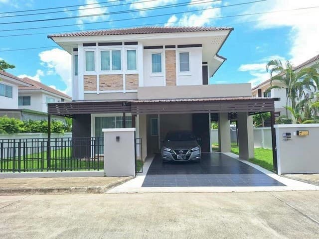 บ้านเดี่ยวหลังใหญ่ 2 ชั้น รีโนเวทใหม่ทั้งหลัง ดอยสะเก็ด