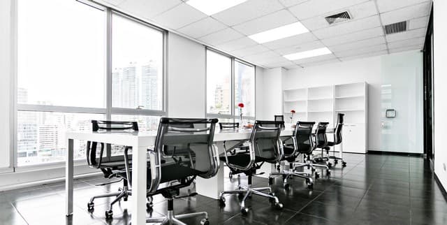 Office อาคาร อาร์เอสยูทาวเวอร์ พื้นที่ 0 ตร.วา 0 NGAN 0 RAI 10000 BAHT. ใกล้กับ - ราคานี้ห้ามพลาด